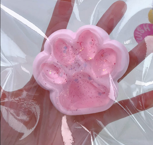 Crystal Pink Cream Paw
